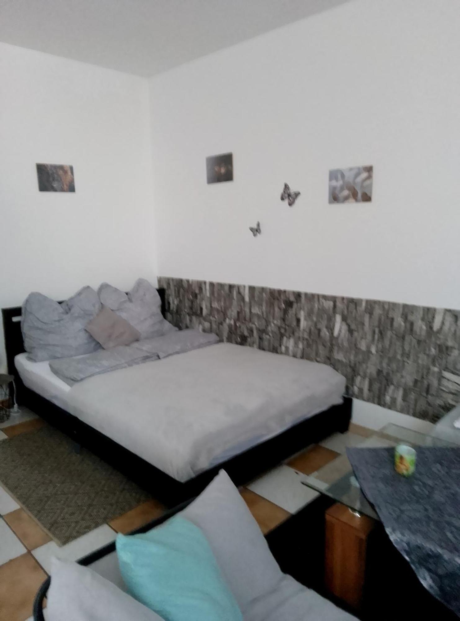 Studiowohnung, Neu Renoviert, Zentrale Lage Saarlouis Ngoại thất bức ảnh